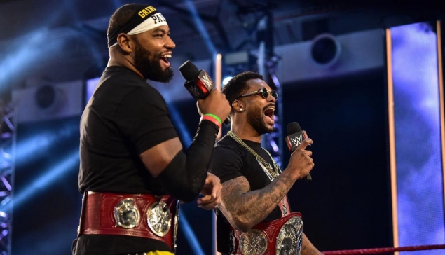 Les Street Profits ont toujours en vue les titres par équipe