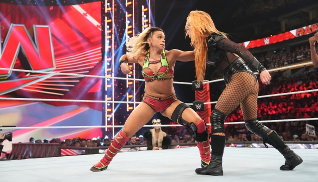 WWE RAW : Le match entre Becky Lynch et Zoey Stark a failli ne pas se faire