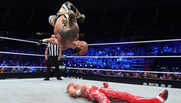 Ricochet gagne son premier match à AEW Dynamite