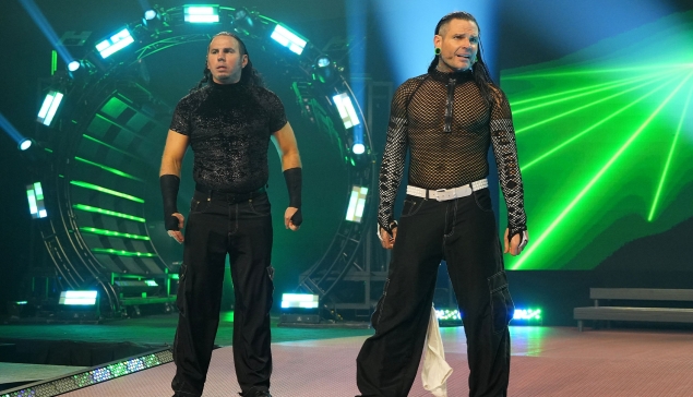 Les Hardy Boyz signent avec une compagnie de catch