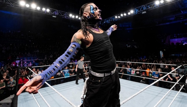 Jeff Hardy rêve d'affronter Roman Reigns avant de prendre sa retraite