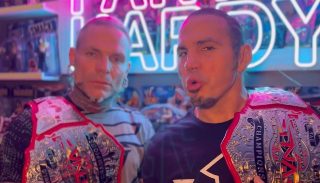 Les Hardy Boyz de retour à la WWE !