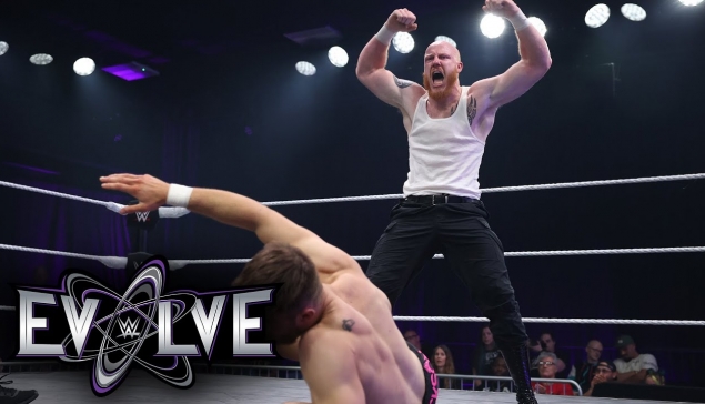 Regardez WWE Evolve du 7 mai 2025 sur YouTube