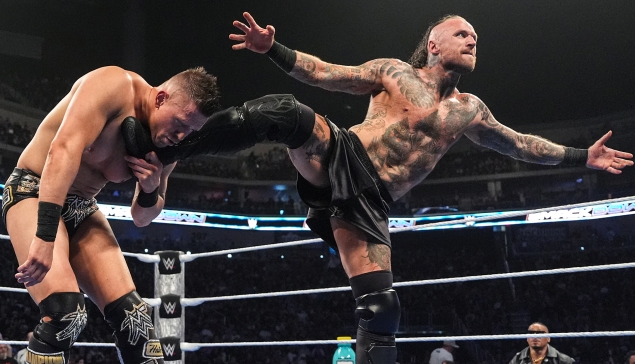Aleister Black : ''Rien ne ressemble à la WWE''