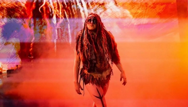 Valhalla (Sarah Logan) quitte la WWE